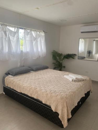 San Bernardino, con vista al lago in 聖伯納迪諾