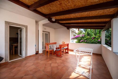balcon/terasă, Apartments with parking space Palit, Rab - 22676 in Rab