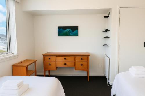 Bach By The Beach, Mount Maunganui (photo 8)