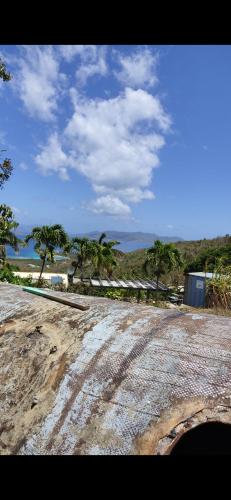 Bed & Shower Stop in Smith Bay