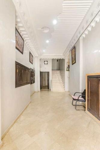 Modern Apartment Free Parking Quiet Area Fast WiFi, Casablanca (photo 3)