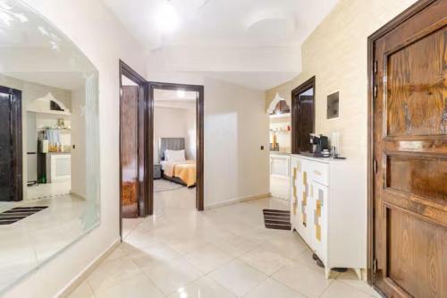 Modern Apartment Free Parking Quiet Area Fast WiFi, Casablanca (photo 11)
