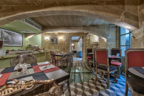 パラッツォ コンシグリア - IK コレクション