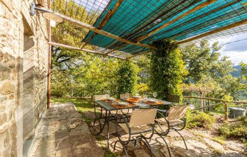 Pet Friendly Home In Cortona Ar - image 2