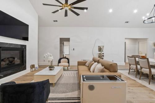 The Chateau Midland in 密德蘭市中心