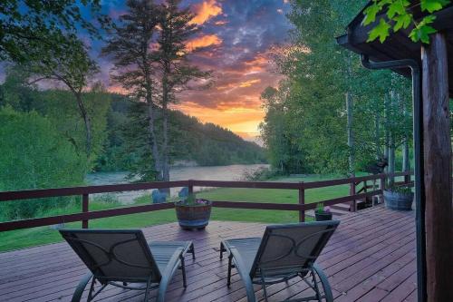 River Bend Retreat in 天鵝谷(ID)