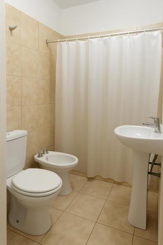 ห้องน้ำ, Casa en Chilecito La Cañada (Casa en Chilecito La Canada) in ชิลเลซิโต