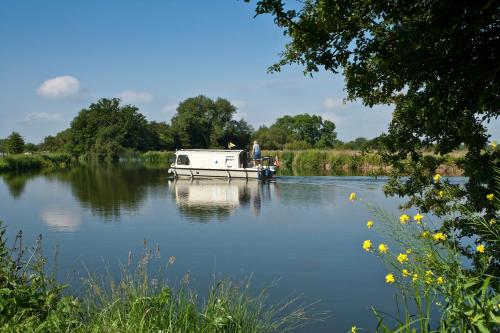牛津河畔豪华帐篷 牛津河畔豪华帐篷