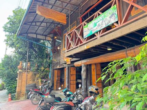 Vchod, Belvilla Baan Elephant Home in Chiang Mai