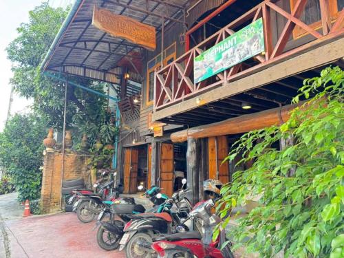 Vchod, Belvilla Baan Elephant Home in Chiang Mai