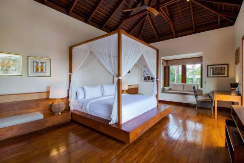 Super Spacious, 6 Bed, Chef, Daily B'fast, 12 Pax, Seminyak (photo 3)