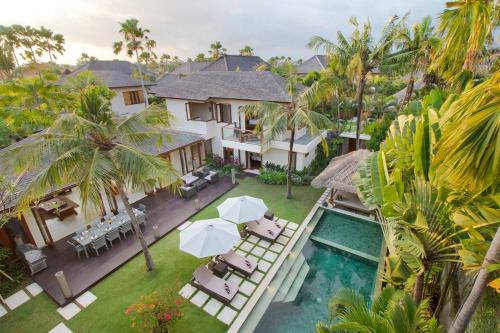 Super Spacious, 6 Bed, Chef, Daily B'fast, 12 Pax, Seminyak (photo 7)