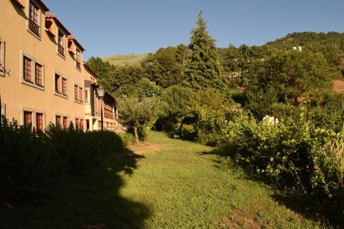 Quinta Do Crestelo Aparthotel - Accommodation - Seia