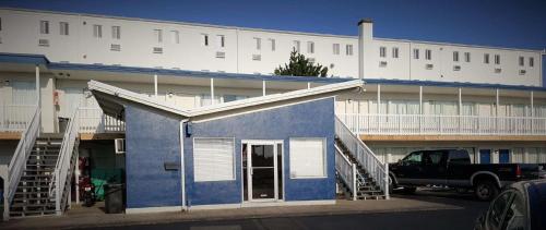 Facilities, Cabana Motel near Buxy's Salty Dog Saloon