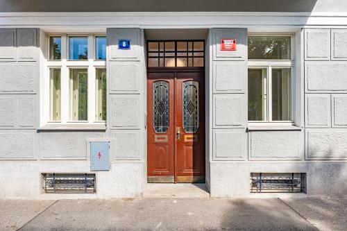 Prague Days - One-Bedroom Apartment with Netflix in Holešovice - image 9