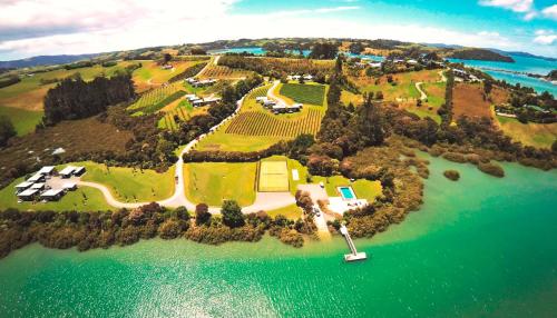 Accommodation in Matakana