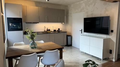 Charming 2-room apartment, Düsseldorf (zdjęcie 2)