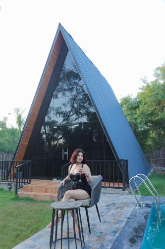 The triangle haven in Achrol
