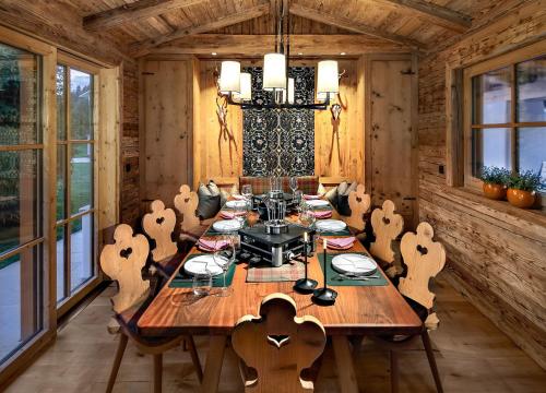 ห้องอาหาร, Hotel Alpenroyal - The Leading Hotels of the World in ลาโปซา