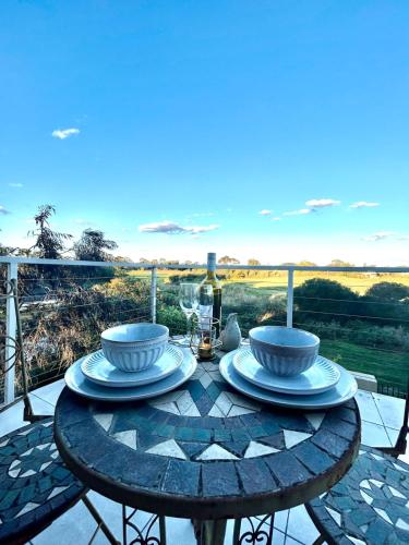 Sanctuary Lakes Luxe Private Villa - Where Golf Meets Grandeur - Only 20km from Melbourne City