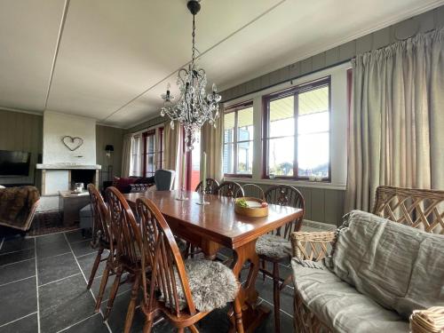 設施, Nice And Central With Terrace in 貝托斯托蘭