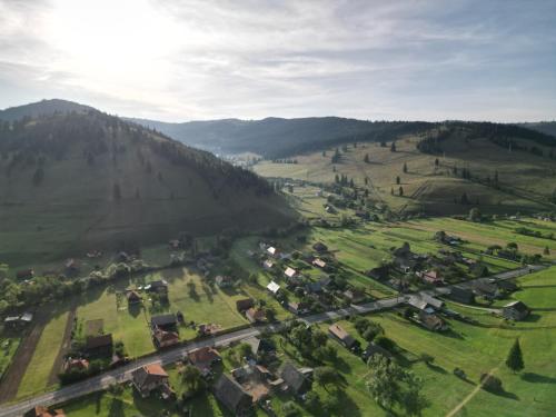 Tuvākā izklaides vieta, Öreg Tornácos Lak (Oreg Tornacos Lak) in Lunca De Sus