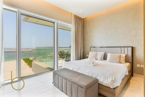 Bookable 4 Bed JBR With Maids room, Sea view and Beach access, Dubaï (photo 5)