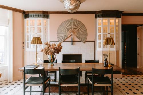 ล็อบบี้, No.124 by GuestHouse, Brighton in บริทตั้น