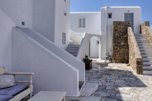 المنظر الخارجي, Elena Studios and Suites in اورنوس
