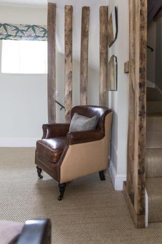 Jasmine Cottage Upper Slaughter Cotswolds - image 13