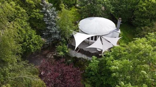 La petite maison ronde in Salvan, Schweiz