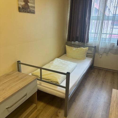 Low Budget Hostel - image 8