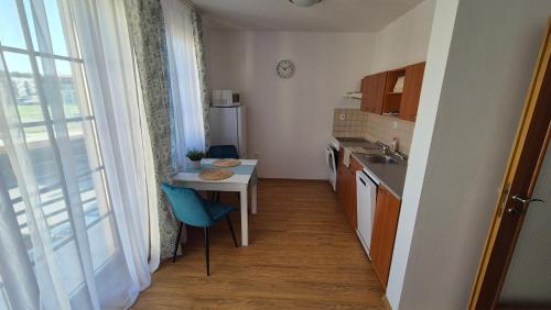 Cocina, Apartmán Nový Svět (Apartman Novy Svet) in Trebon