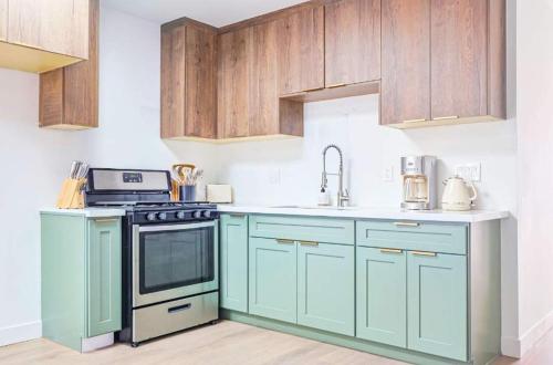 Renovated home 5BR Amazing Location, Los Angeles (foto 8)