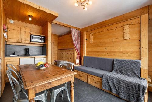 Residence Dome de Polset, Ski In-Out with WiFi in Val Thorens, "V2" by Versant Collection in Saint-Martin-de-Belleville