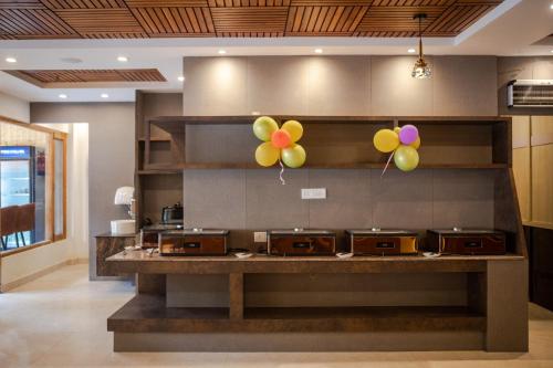 อาหารและเครื่องดื่ม, Mulberry Resort Centrally Heated Boutique Retreat in พราน