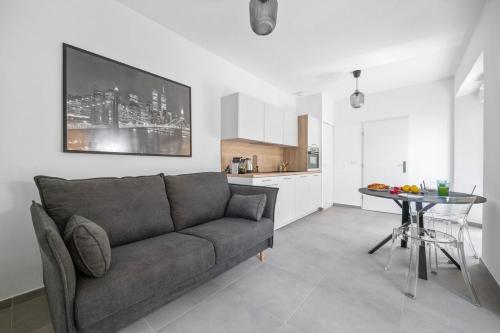 LE VAL D'OR - Grand Jardin - Parking privé - Calme - Clim - Location saisonnière - Menton