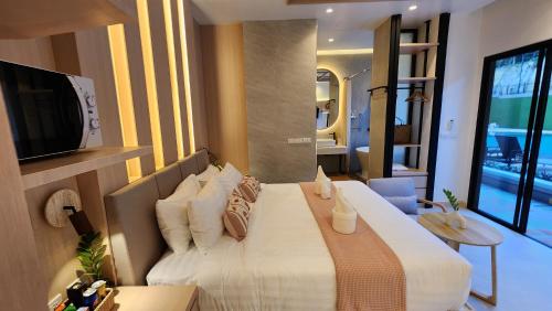 room detail thumbnail 0