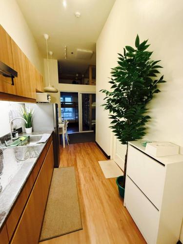 The Camden Place Cozy Family Group Condo Unit, Manila