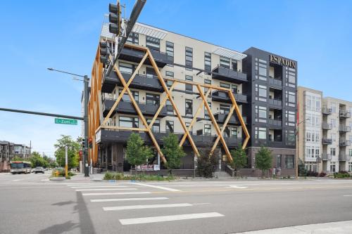 The Penthouse | Espadin LoHi in Highland