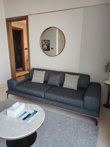 STAY BY LATINEM Luxury 2BR Holiday Home CV B2513 near Burj Khalifa, Dubai (photo 6)