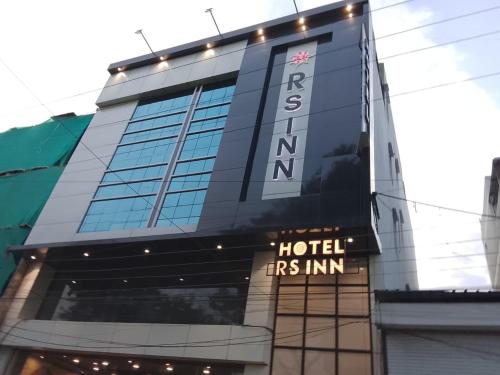 Hotel RS Inn