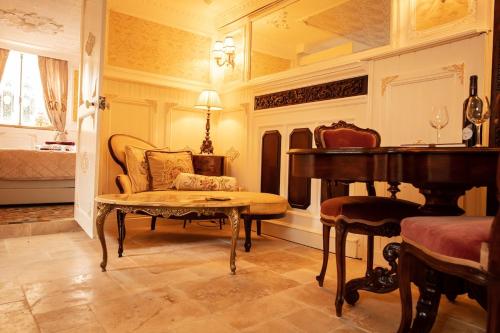 Iekārtas, Au Petit Chateau les Bains a Thermen Morvan in Moulins-Engilbert