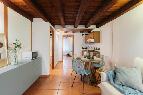 El Molí Nou - Rural flats (El Moli Nou - Rural flats) in Monroyo