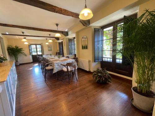 lujosa Villa Floravista para 12 personas in Pilona