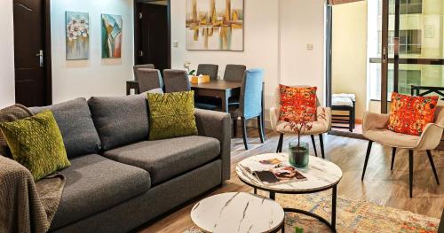 La Buena Vida Holiday Homes - Deluxe, very spacious 5 Bedroom plus maidroom in Best location of JBR, Near to Beach, Marina and Tram station, Dubaj (fotografie 2)