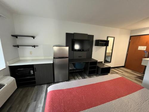 Studio 6 Suites Urbana IL - main image