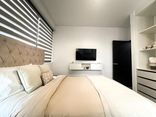 Sky Suites - Cozy & Chic Haven Perfect Getaway in Sopocachi - image 5