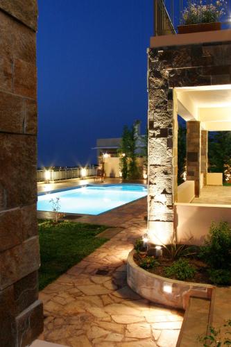 Caneva Luxury Villa