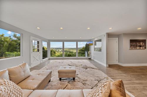 Casa Mattia 4BR Luxury Mountain Home in Sufernas (NY)